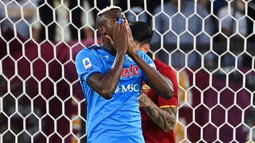 Serie A: la Roma frena il Napoli, espulsi Mourinho e Spalletti