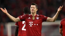 Lewandowski sul Pallone d'Oro: "Se posso vincerlo? Parlano i miei risultati"