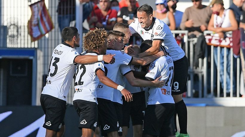 Serie A, lo Spezia rimonta e batte la Salernitana