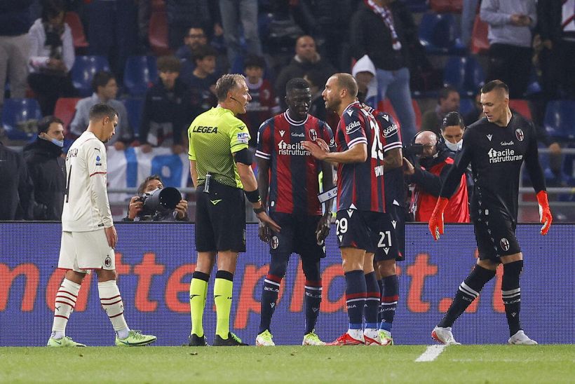 Bologna-Milan, Marelli fa chiarezza sulle due espulsioni dei rossoblù