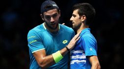 Novak Djokovic fa coraggio a Berrettini