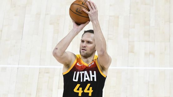 I Jazz fermano Golden State, i Lakers affondano