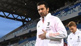 Buffon torna su Sarri alla Juventus: "Ebbe subito difficoltà e attriti con qualcuno"