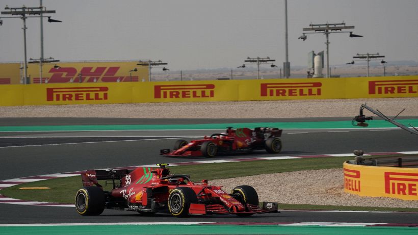 Ferrari, la pista del Qatar bella sorpresa per Sainz e Leclerc