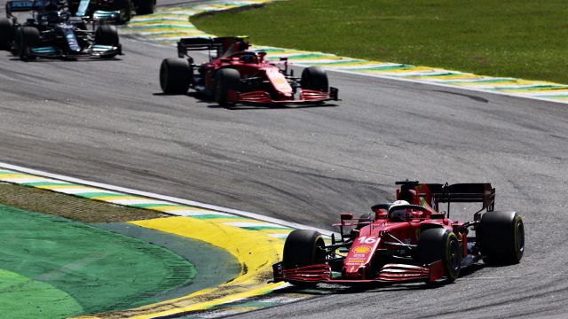 F1, Ferrari: Leclerc rinfrancato, Sainz maledice la partenza