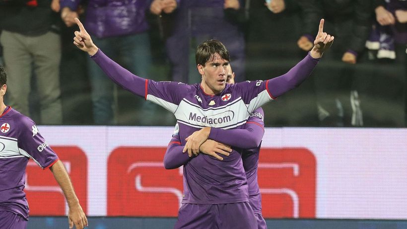 Apoteosi Fiorentina con Vlahovic, al Milan non basta Ibrahimovic