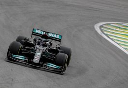 F1 Gp Brasile: Hamilton in pole per la Sprint Race. Ferrari in ombra