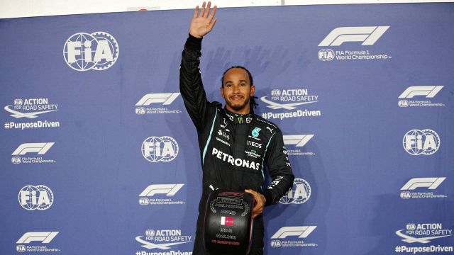 F1, Hamilton in paradiso dopo un venerdì difficile: “Ho stretto i denti”