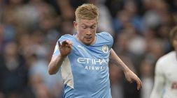 City, Guardiola annuncia: "De Bruyne positivo, rimarrà in isolamento per 10 giorni"