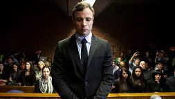 Oscar Pistorius ottiene la libertà condizionata: la reazione della madre di Reeva Stenkamp, l'ex che ha ucciso