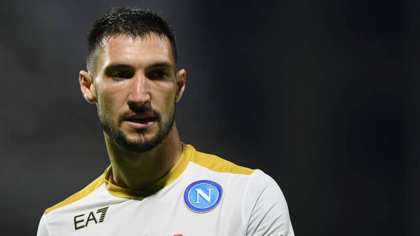 Napoli: elongazione per Politano, lesione per Lobotka