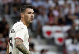 Tifosi Milan in delirio per la decisione sul contratto di Romagnoli