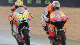 MotoGP, Casey Stoner: “Valentino Rossi rubava la scia”