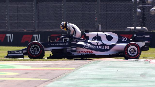 F1, Tsunoda: “Io penalizzato, Ricciardo no”