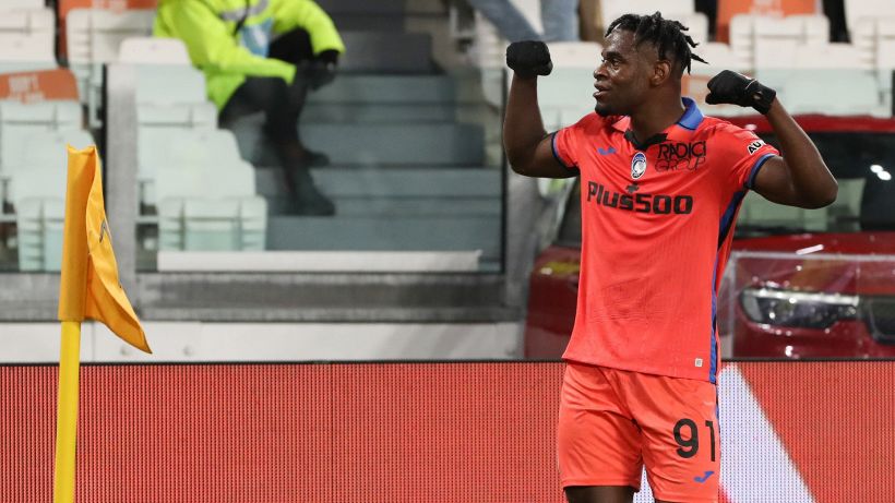 Serie A, l'Atalanta batte la Juventus con Zapata: piovono fischi