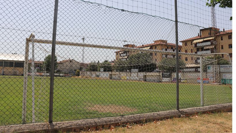 Tragedia in Piemonte: malore in campo, morto calciatore 18enne