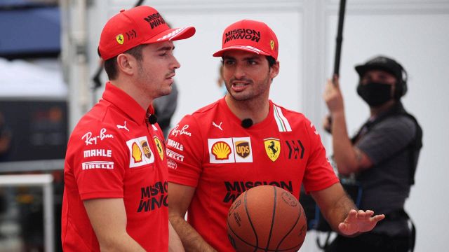 F1, Leclerc-Sainz: la Ferrari svela come saranno stabilite le gerarchie
