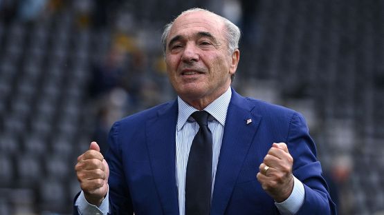 Vlahovic e plusvalenze: duro attacco di Commisso alla Juventus