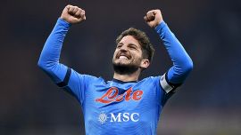 Napoli, agente Mertens: 'Juve? Il cuore glielo ha impedito'