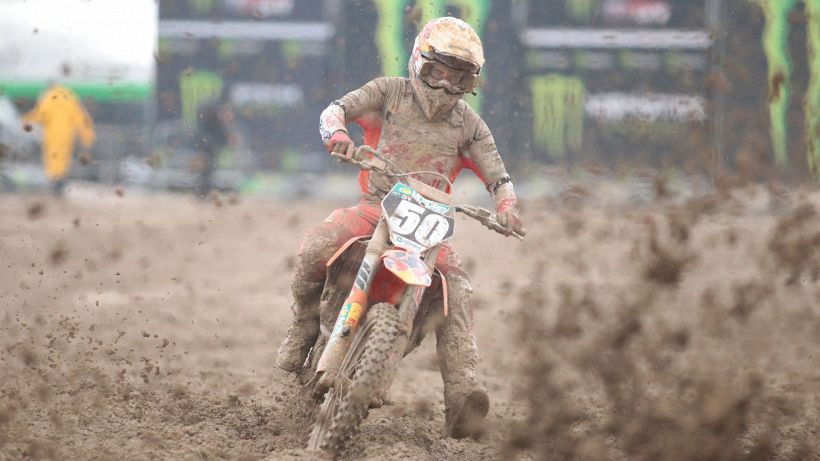 Tragedia nel motocross, il talento Rene Hofer muore a 19 anni