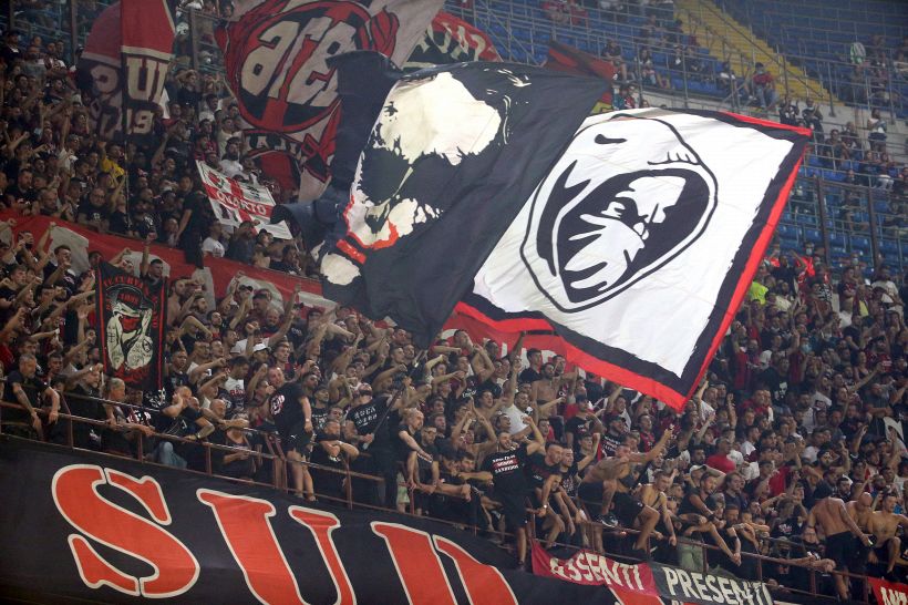Milan, richiesta dei tifosi a Pioli: Non deve andare più in panchina