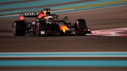 F1, Abu Dhabi, Verstappen: "Sul giro secco non ci siamo ancora"