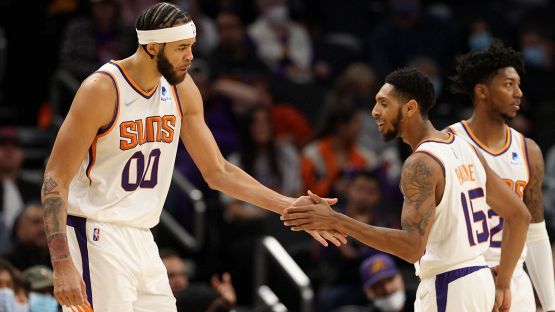 Durant anima Nets, Suns schiacciasassi