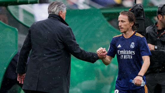 Real Madrid, Ancelotti: "Modric chiuderà qui la sua carriera"