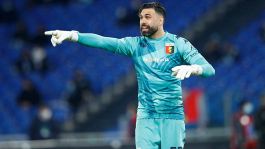 Napoli, agente Sirigu: "Gradisce la piazza"