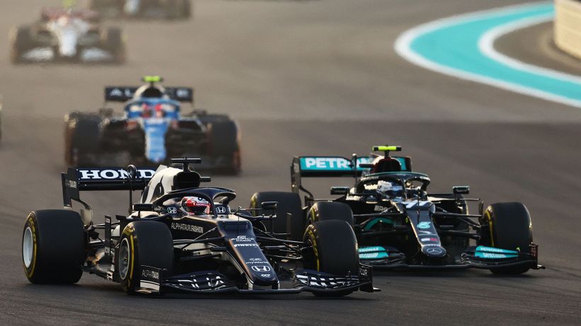F1, Valtteri Bottas: "Sono molto dispiaciuto per Hamilton"