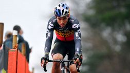 Ciclocross, Van Aert fa sei su sei: trionfo anche a Loenhout