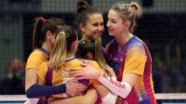 Volley f., lotta tra le prime per il vertice della classifica