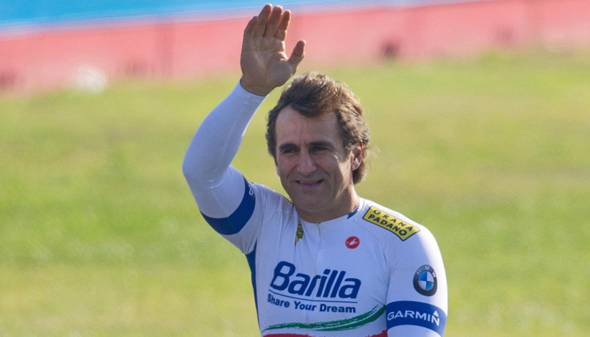 https://wips.plug.it/cips/sport.virgilio.it/cms/2021/12/zanardi.jpg