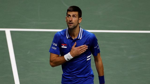 Djokovic vince la prima battaglia: revocato l'obbligo di espatrio