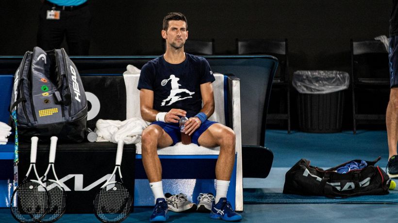 Tennis, prima apparizione pubblica per Novak Djokovic dopo l'Australia