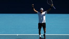 Australian Open 2022: Berrettini avanza insieme alla Giorgi; Fognini out