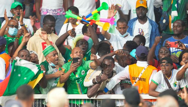 Camerun-Comore, tragedia allo stadio:8 vittime schiacciate dalla folla