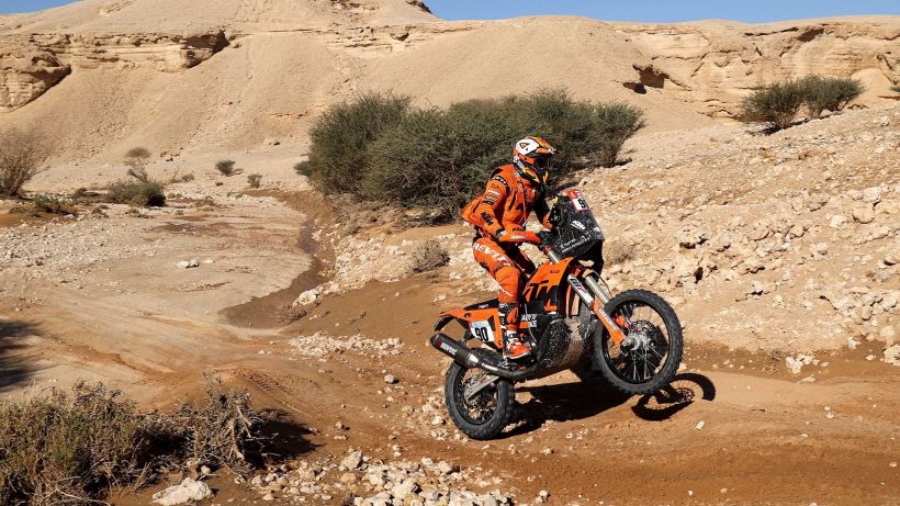 Dakar: Price penalizzato, Petrucci vince la quinta tappa!