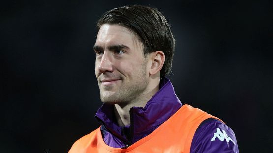 Vlahovic alla Juventus, è il grande giorno: visite mediche in corso