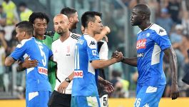 Juve irrefrenabile fa la spesa a Napoli: scoppia il caso di mercato