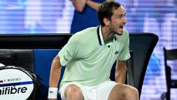 Australian Open, irriverente polemica di Medvedev con l'arbitro