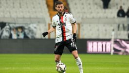 Barcellona, Pjanic punta a restare al Besiktas