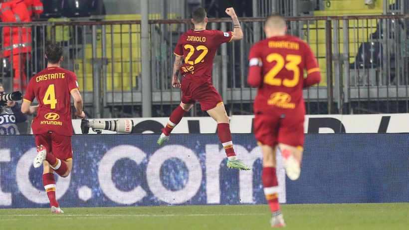 Serie A: la Roma prima domina, poi rischia ma vince a Empoli