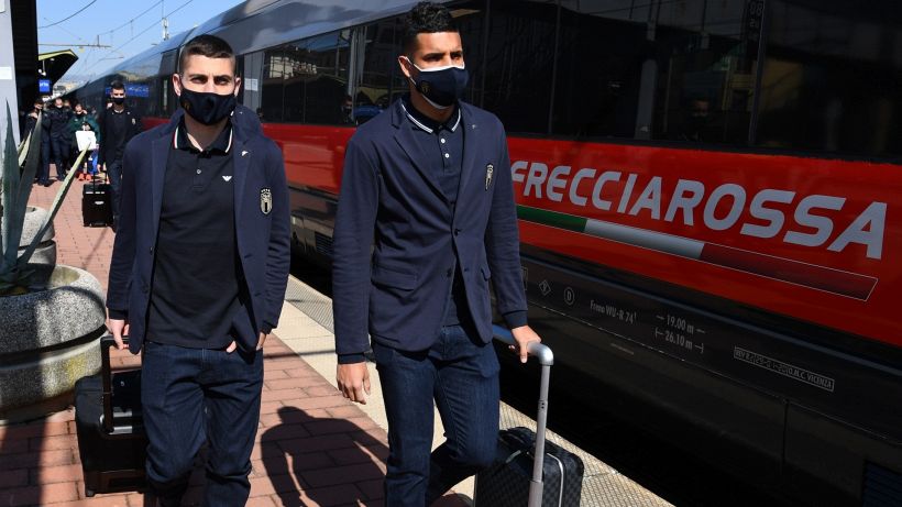 Verratti pubblica la foto della caviglia dopo il contrasto con Emerson