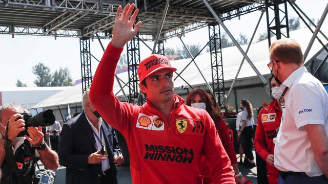 Ferrari, Carlos Sainz mette in guardia la Formula Uno