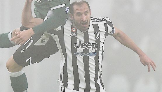 La Juve perde il leader: lesione per Chiellini, quanto rimarrà fuori