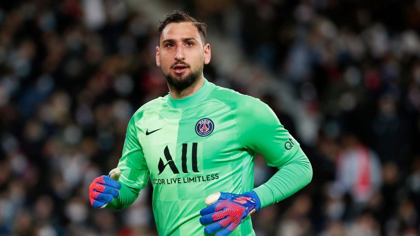 Donnarumma irrita ancora il Milan e manda un messaggio a Buffon