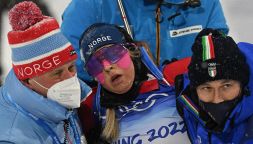 Olimpiadi invernali, Ingrid Landmark Tandrevold stremata al traguardo
