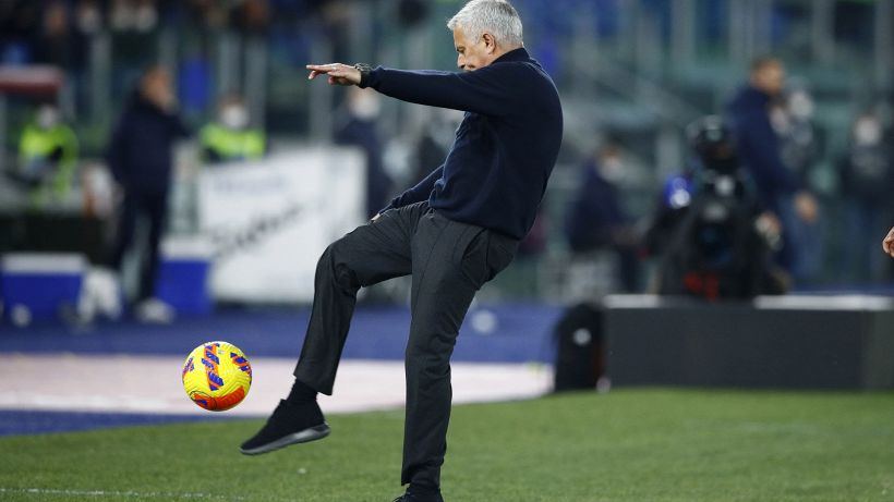 Roma-Hellas Verona, Mourinho non si presenta in conferenza: "Vado a casa"