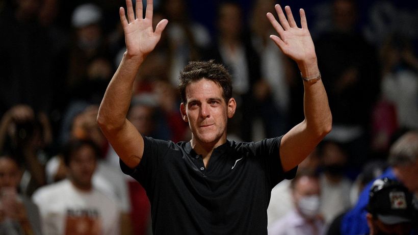 Tennis, Del Potro dice addio tra le lacrime: "Ora devo curarmi"